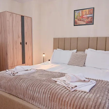아파트 Sunrise 2 - Modern Retreat Near The Gondola